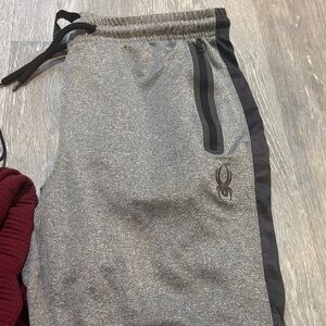 Gray unisex joggers brand SPYDER